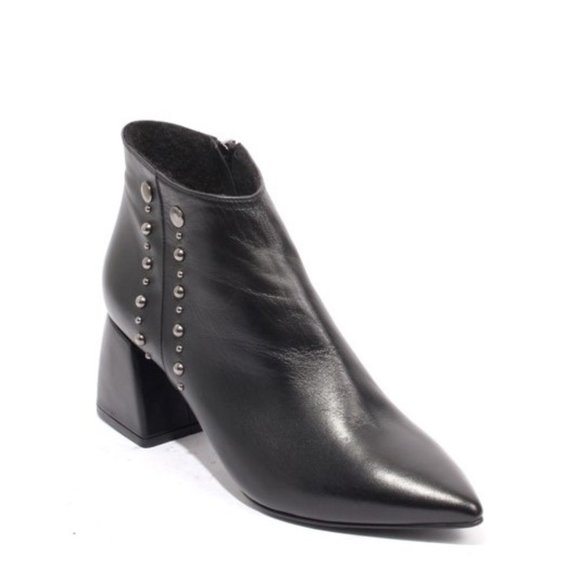 ITALIAN Black Leather Zip Pointy Toe Ankle Boots - Picture 1 of 8